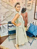 Chic Sleeveless Pocket Dress