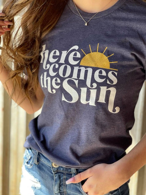 Here Comes The Sun Graphic Tee - Heather Navy