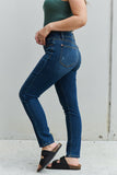 Judy Blue Aila Mid Rise Cropped Relaxed Fit Jeans